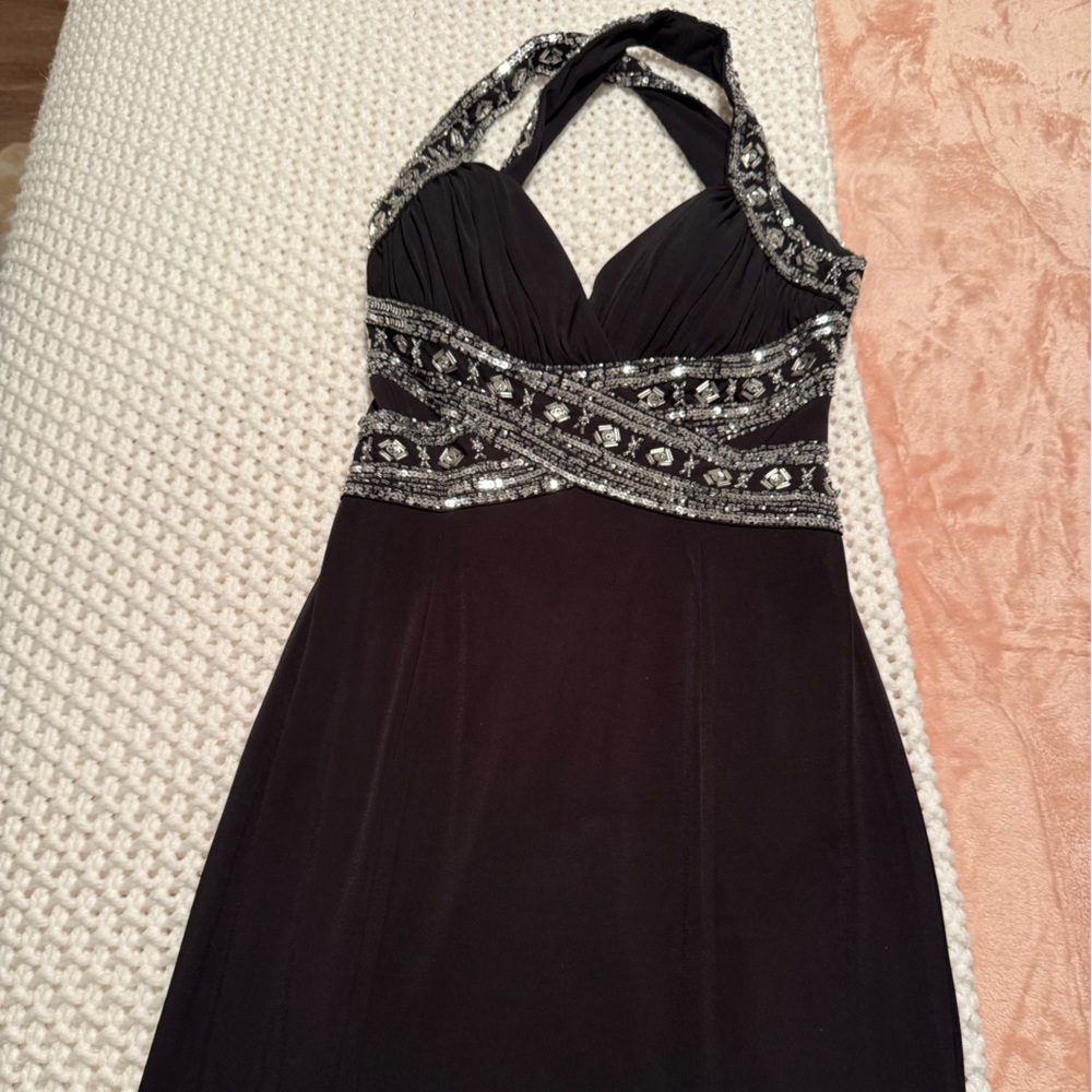 HEAD TURNER! Elegant Black Evening Gown Jewel Accents Worn Once Zero Defects